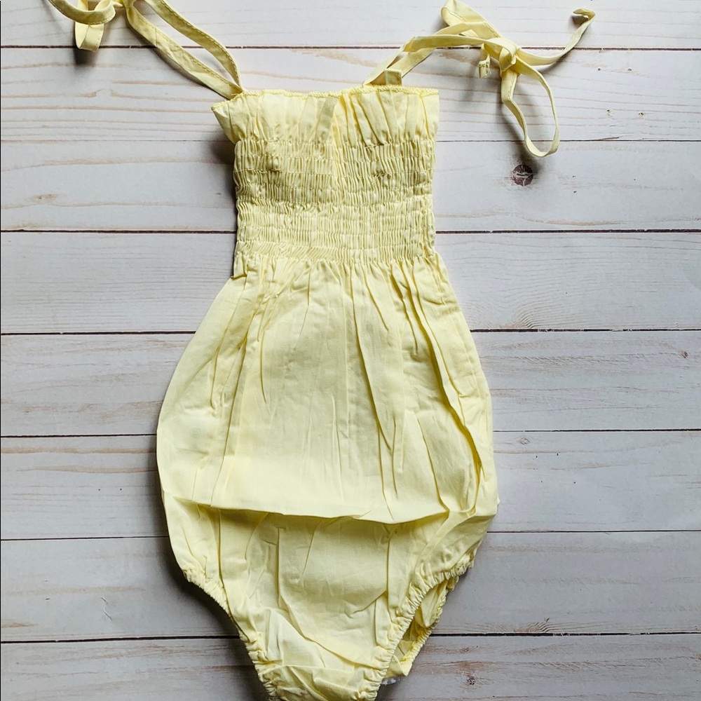 Very cute lightweight Romper for Baby 👶🏽 💜